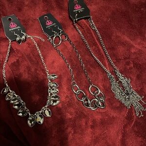 Paparazzi Silver and Black Necklace Trio